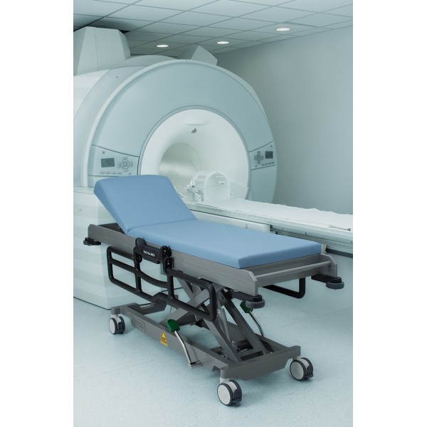 SMT-180 MRI